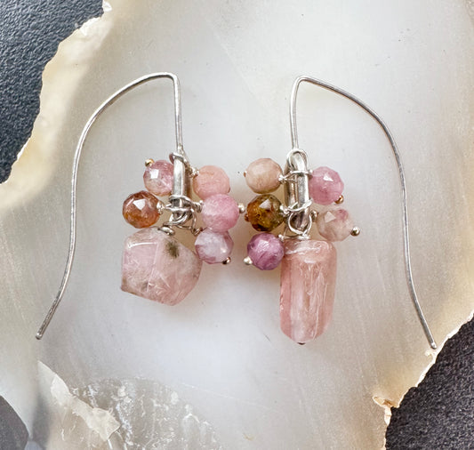 Paperclip Link Beaded Cluster Drop Earrings - Soft Pinks