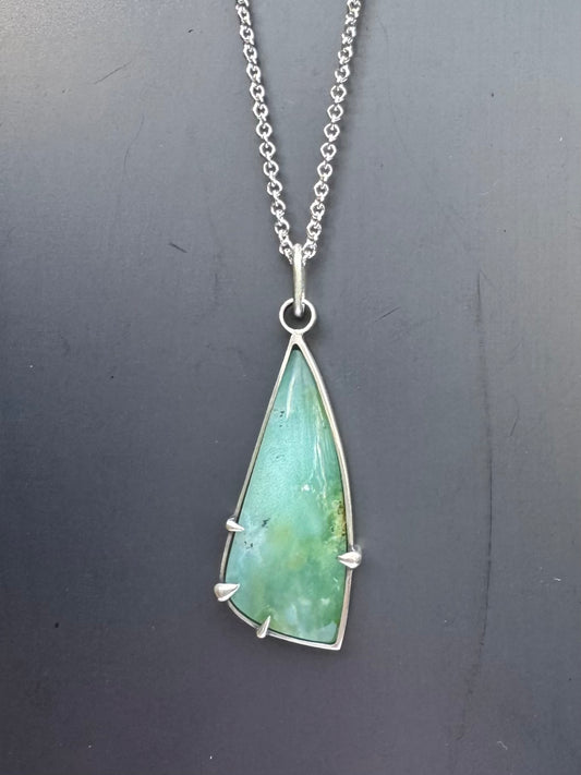 Light Green Agate Swoopy Pendant on Cable Chain